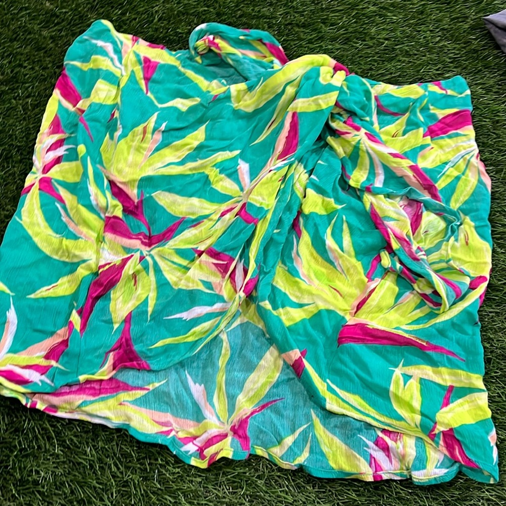 Women’s Old Navy Cover Up Wrap Skirt
